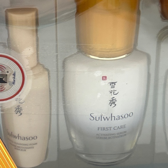🍀 Sulwhasoo 🍀 Cleansing Foam Activating Serum Balancing Water Renewing Cream🍀 - Picture 2 of 3